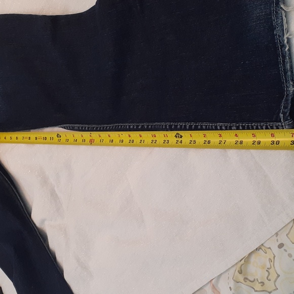 🛍Silver Jeans,Tuesday, Sz 30 straight leg distressed low rise blue  jeans.    … - Picture 7 of 13